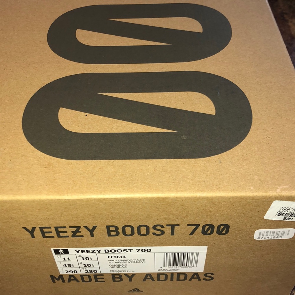 Yeez boost